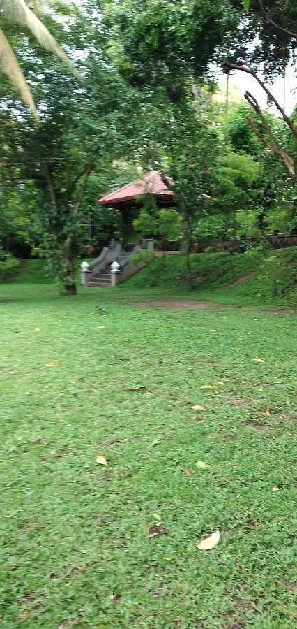 Hotel Lanka Villas Holiday Resort Kandy