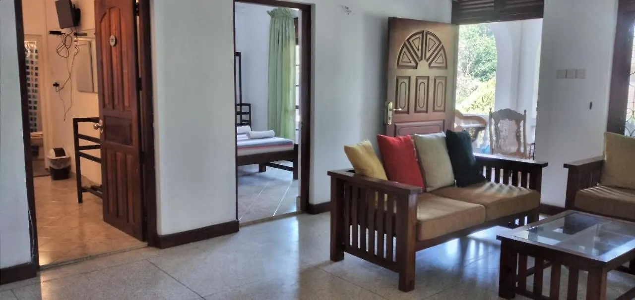 Lanka Villas Holiday Resort Kandy Hotel
