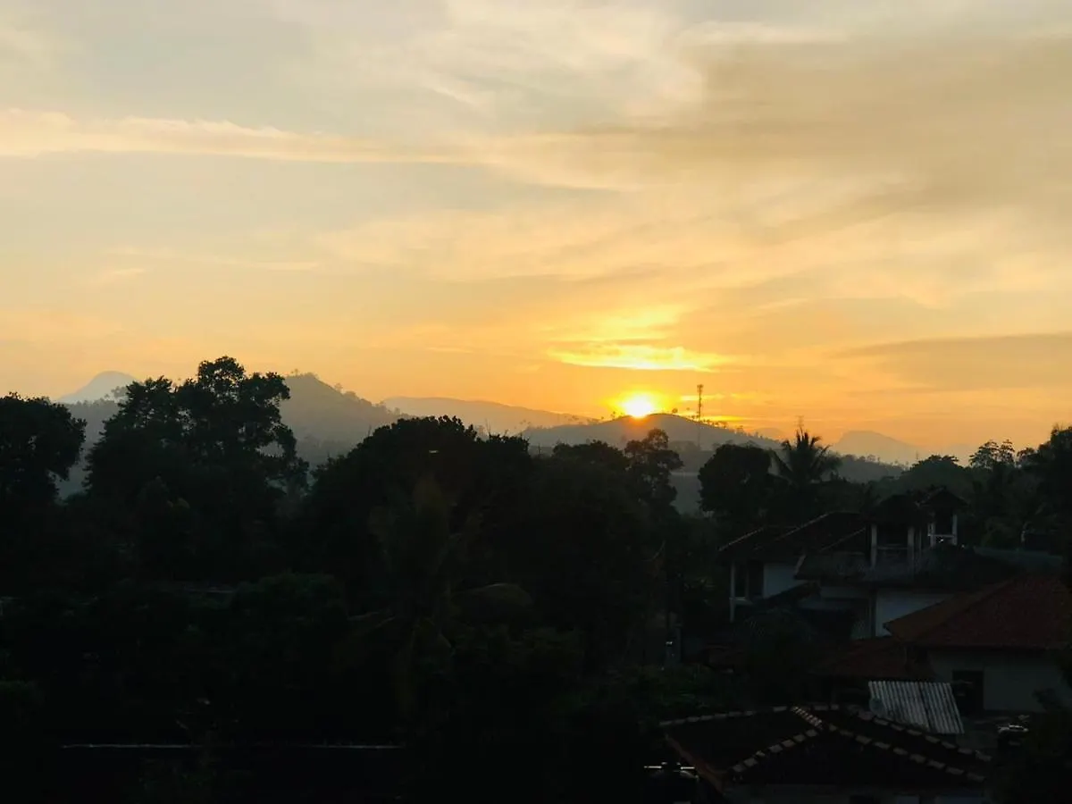 Hotel Lanka Villas Holiday Resort Kandy
