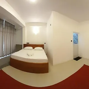  Hotel Sky Heaven